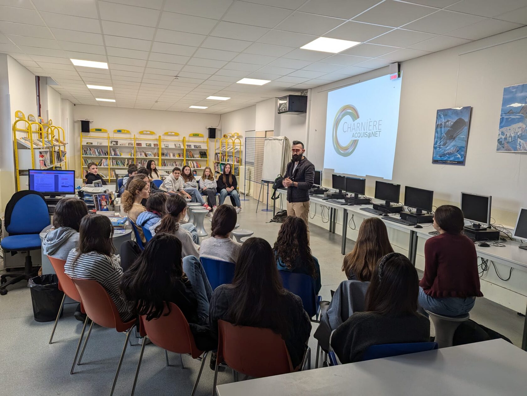 Photo d'une conférence prévention écrans